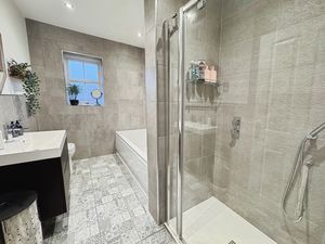 Photo 1- click for photo gallery